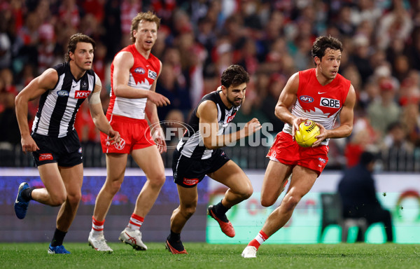 AFL 2024 Round 22 - Sydney v Collingwood - A-52633998