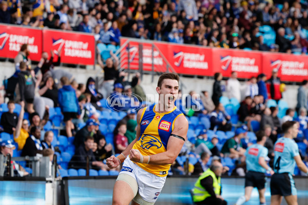 AFL 2024 Round 22 - North Melbourne v West Coast - A-52648796