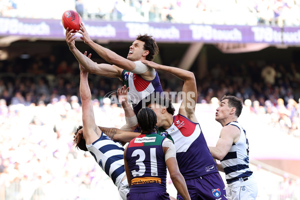 AFL 2024 Round 22 - Fremantle v Geelong - A-52649953