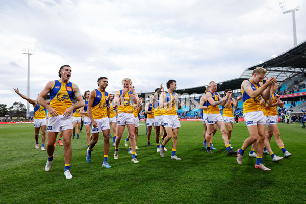 AFL 2024 Round 22 - North Melbourne v West Coast - A-52653082