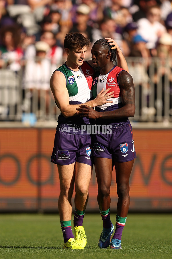 AFL 2024 Round 22 - Fremantle v Geelong - A-52660202