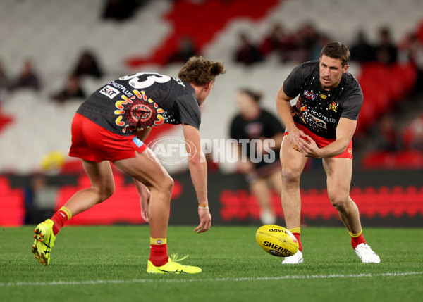 AFL 2024 Round 22 - Essendon v Gold Coast - A-52663738