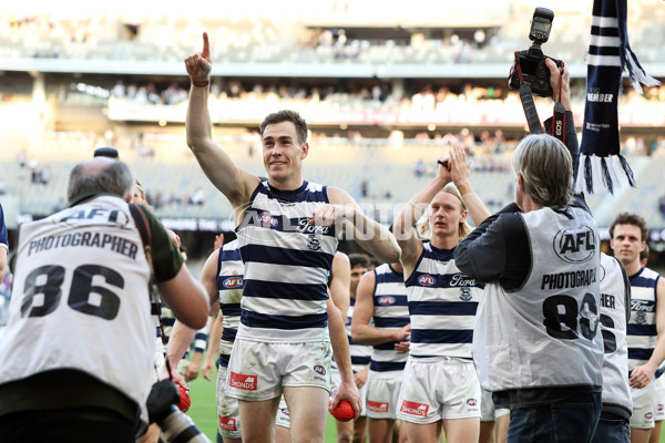 AFL 2024 Round 22 - Fremantle v Geelong - A-52665082