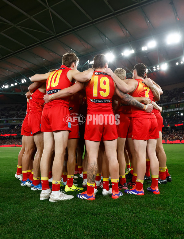 AFL 2024 Round 22 - Essendon v Gold Coast - A-52666527