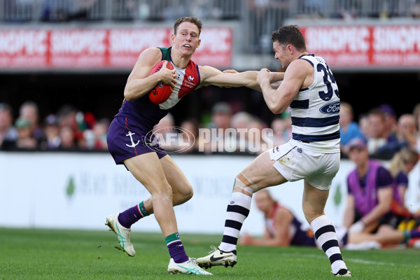 AFL 2024 Round 22 - Fremantle v Geelong - A-52669306