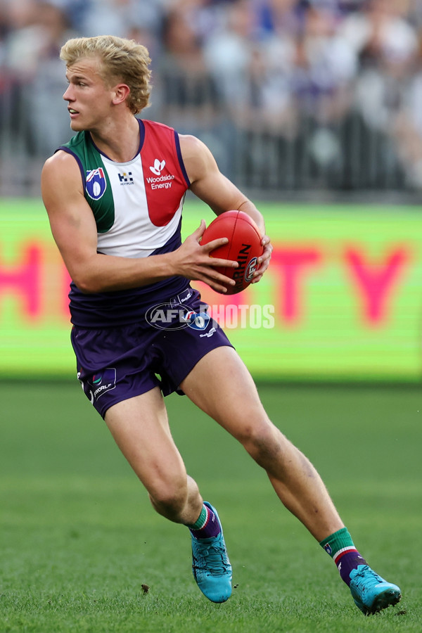 AFL 2024 Round 22 - Fremantle v Geelong - A-52670422