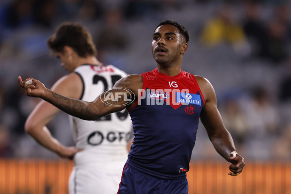 AFL 2024 Round 22 - Melbourne v Port Adelaide - A-52671952