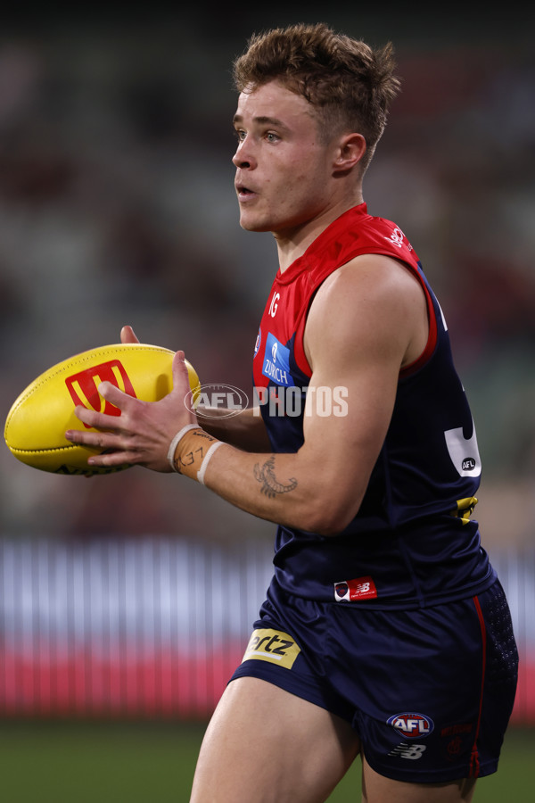 AFL 2024 Round 22 - Melbourne v Port Adelaide - A-52672950