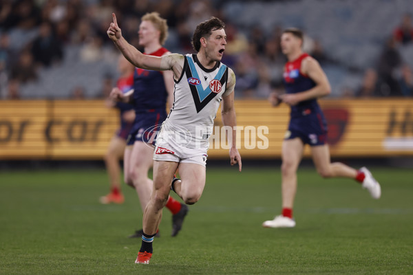 AFL 2024 Round 22 - Melbourne v Port Adelaide - A-52678178