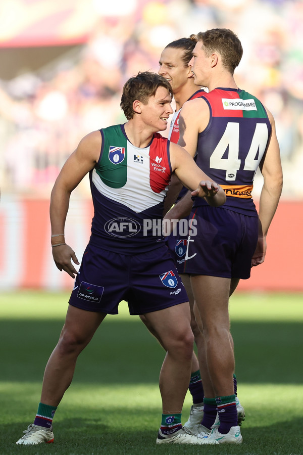 AFL 2024 Round 22 - Fremantle v Geelong - A-52678206