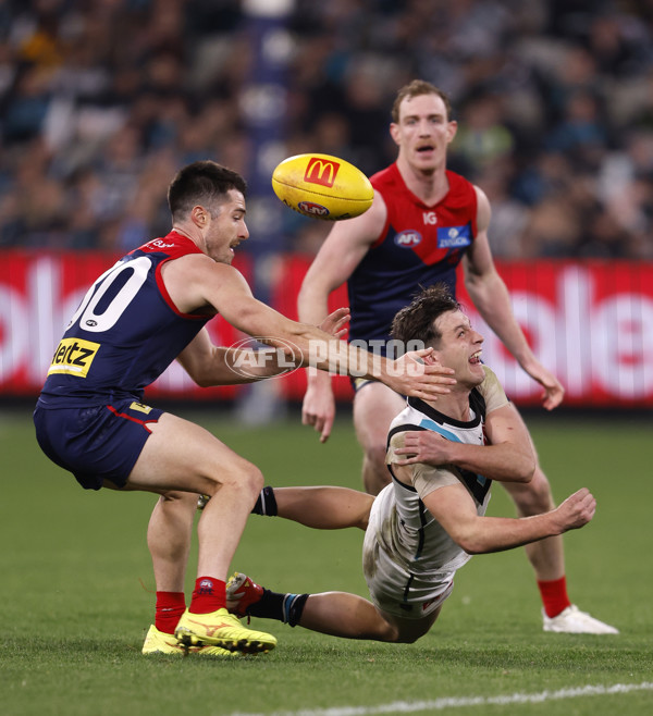 AFL 2024 Round 22 - Melbourne v Port Adelaide - A-52680436