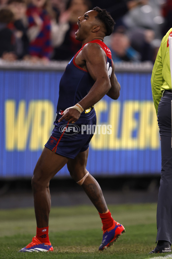 AFL 2024 Round 22 - Melbourne v Port Adelaide - A-52680708