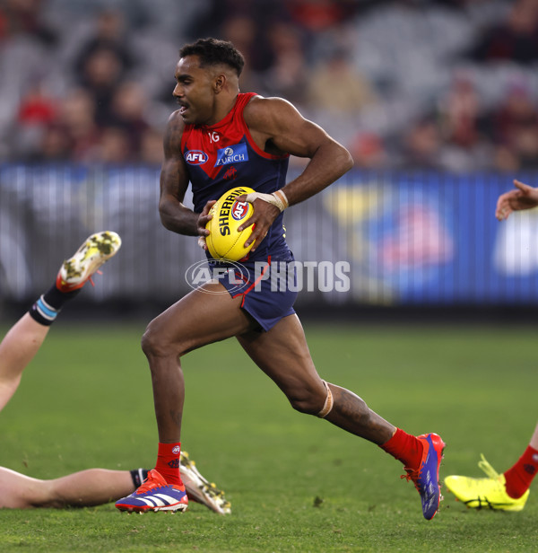 AFL 2024 Round 22 - Melbourne v Port Adelaide - A-52680713