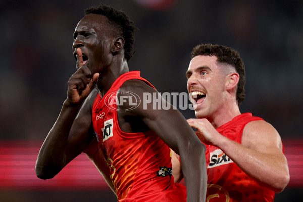 AFL 2024 Round 22 - Essendon v Gold Coast - A-52680777