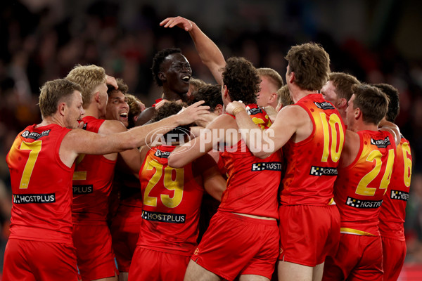 AFL 2024 Round 22 - Essendon v Gold Coast - A-52683249