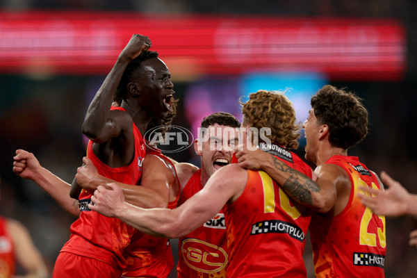 AFL 2024 Round 22 - Essendon v Gold Coast - A-52683251