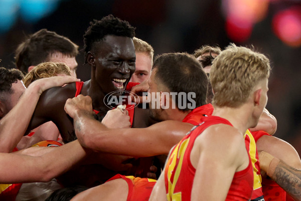 AFL 2024 Round 22 - Essendon v Gold Coast - A-52683260