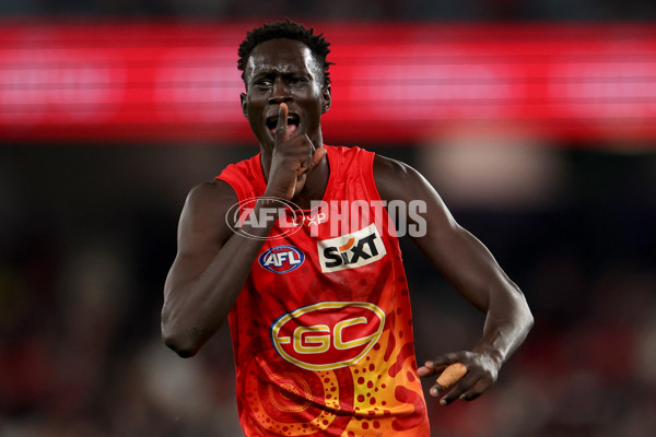 AFL 2024 Round 22 - Essendon v Gold Coast - A-52683312