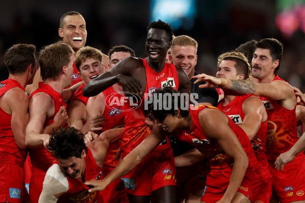 AFL 2024 Round 22 - Essendon v Gold Coast - A-52683338