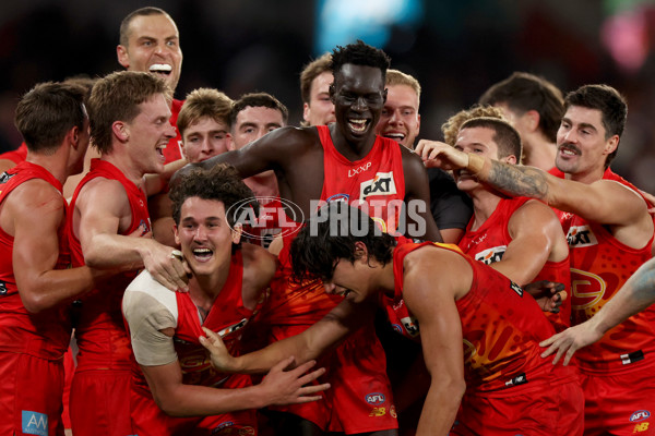 AFL 2024 Round 22 - Essendon v Gold Coast - A-52683341