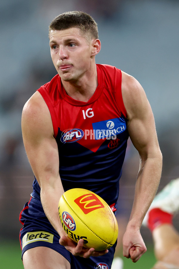 AFL 2024 Round 22 - Melbourne v Port Adelaide - A-52685704