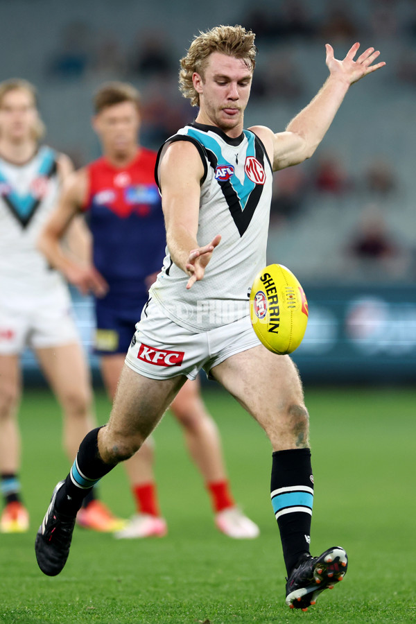 AFL 2024 Round 22 - Melbourne v Port Adelaide - A-52686050