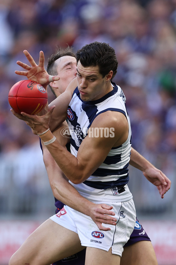 AFL 2024 Round 22 - Fremantle v Geelong - A-52686132