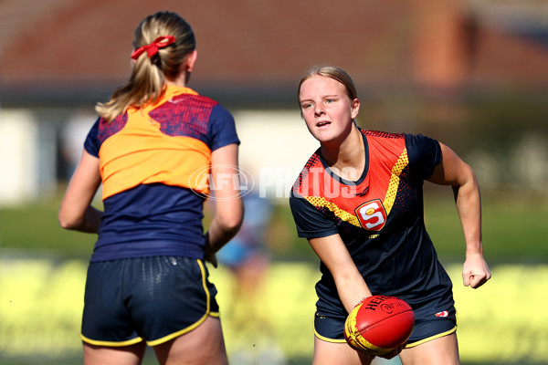 Marsh AFL National Championships U18 Girls - Vic Metro v South Australia - A-52719526