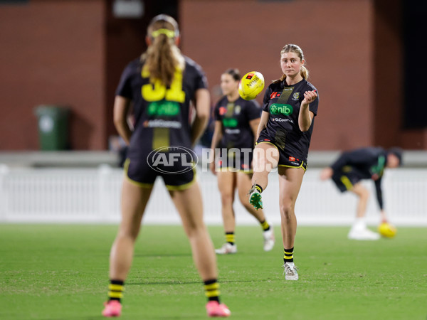 AFLW 2024 Practice Match - Brisbane v Richmond - A-53043144