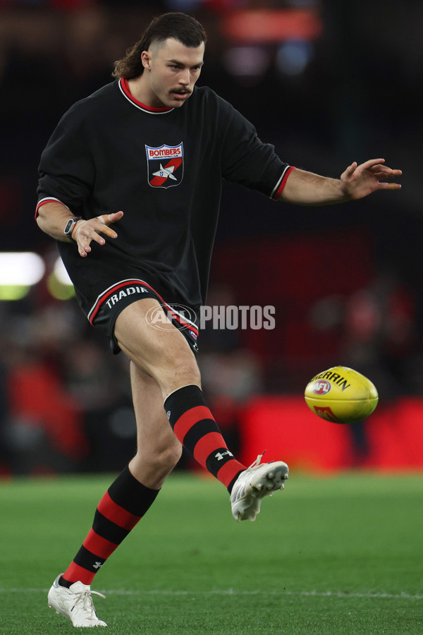 AFL 2024 Round 23 - Essendon v Sydney - A-53045612