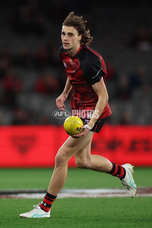 AFL 2024 Round 23 - Essendon v Sydney - A-53045910