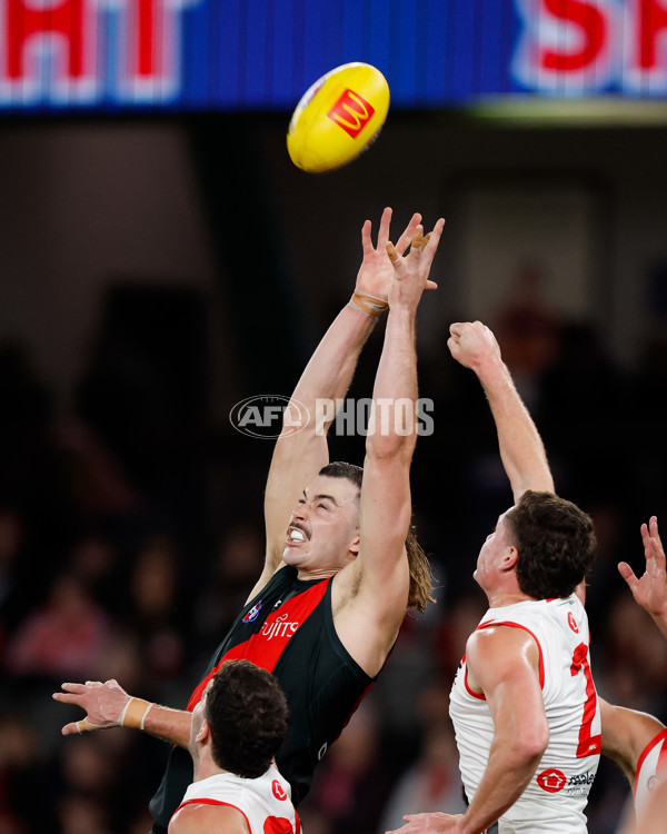 AFL 2024 Round 23 - Essendon v Sydney - A-53048402