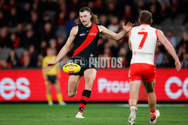 AFL 2024 Round 23 - Essendon v Sydney - A-53048405