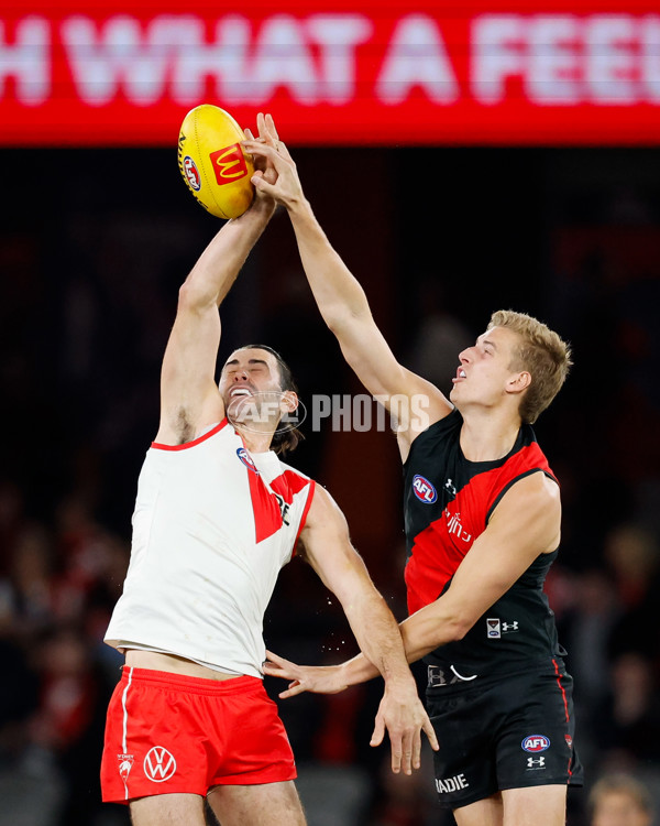 AFL 2024 Round 23 - Essendon v Sydney - A-53048431