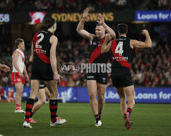 AFL 2024 Round 23 - Essendon v Sydney - A-53050656