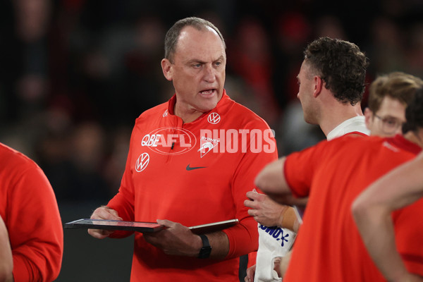 AFL 2024 Round 23 - Essendon v Sydney - A-53050660