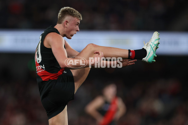 AFL 2024 Round 23 - Essendon v Sydney - A-53050705