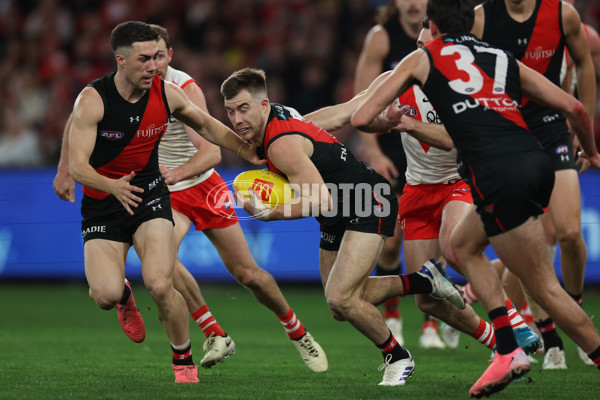 AFL 2024 Round 23 - Essendon v Sydney - A-53050727