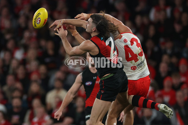 AFL 2024 Round 23 - Essendon v Sydney - A-53050728