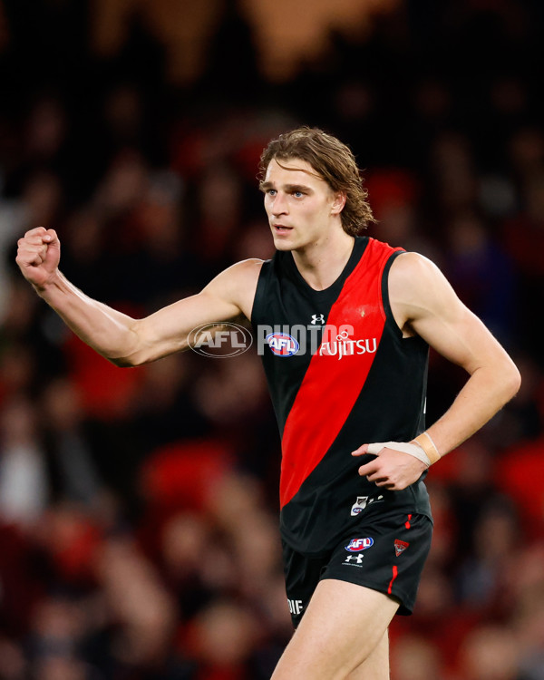 AFL 2024 Round 23 - Essendon v Sydney - A-53050742