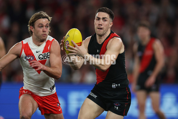 AFL 2024 Round 23 - Essendon v Sydney - A-53051028