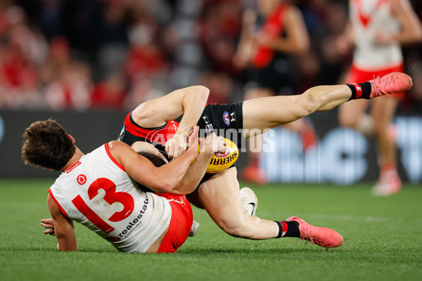 AFL 2024 Round 23 - Essendon v Sydney - A-53051033