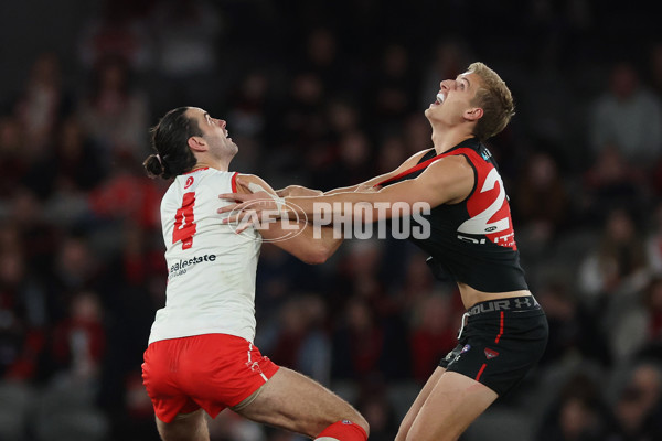 AFL 2024 Round 23 - Essendon v Sydney - A-53053388