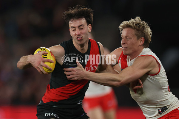 AFL 2024 Round 23 - Essendon v Sydney - A-53053428