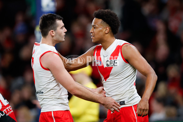 AFL 2024 Round 23 - Essendon v Sydney - A-53053435