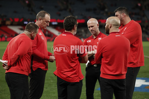 AFL 2024 Round 23 - Essendon v Sydney - A-53053456