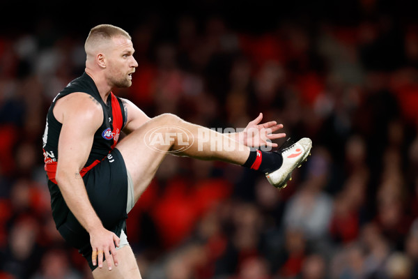 AFL 2024 Round 23 - Essendon v Sydney - A-53053494