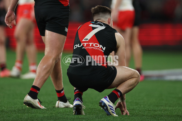 AFL 2024 Round 23 - Essendon v Sydney - A-53053553