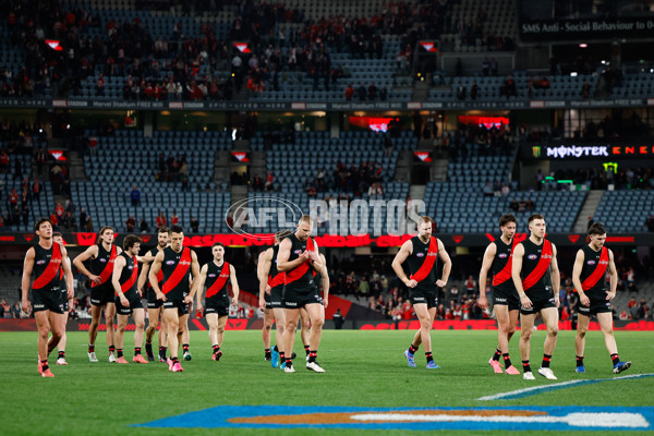 AFL 2024 Round 23 - Essendon v Sydney - A-53056324
