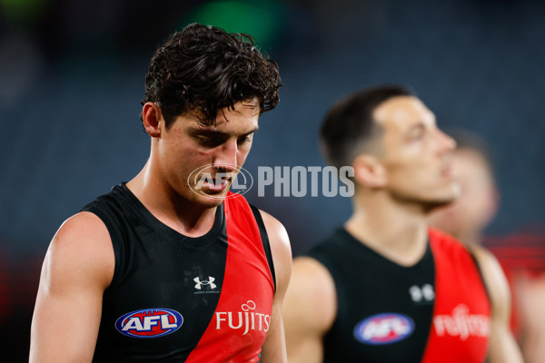 AFL 2024 Round 23 - Essendon v Sydney - A-53056333